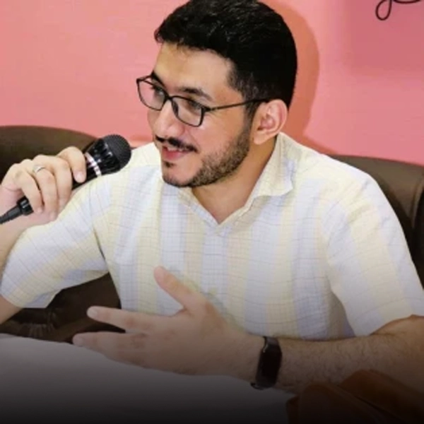 Ahmed Abdo – Enseignant captivant du Coran chez Madrassat Elkarim
